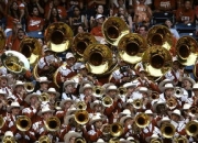 持续失利首场逆转惊艳，Ming重返赛场引爆塞尔维亚观众热情